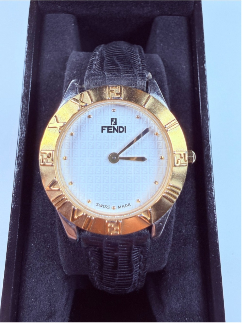 Fendi 18K Gold Plate Karl Lagerfeld Era Guilloché Dial 2000G Y2K Vintage Watch